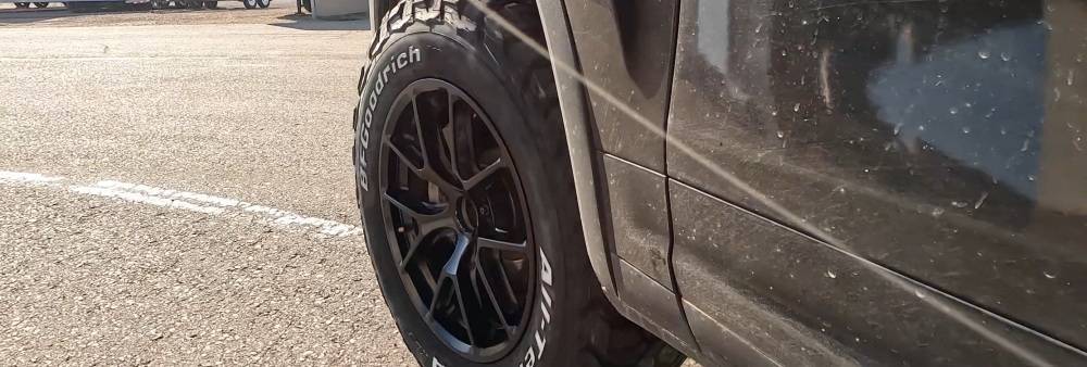 Оценка плавности хода, управляемости и акустического комфорта BFGoodrich KO3